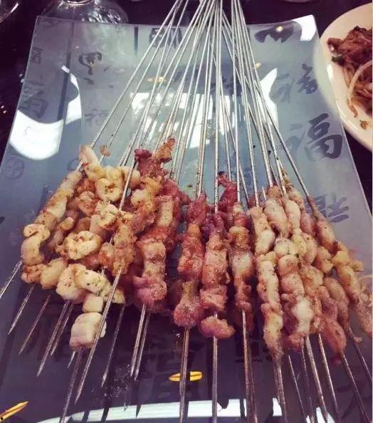 济南吃瓜群众烧烤,吃瓜群众的味蕾盛宴