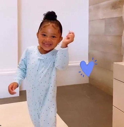 吃瓜群众凯莉是谁,网络红人的崛起之路